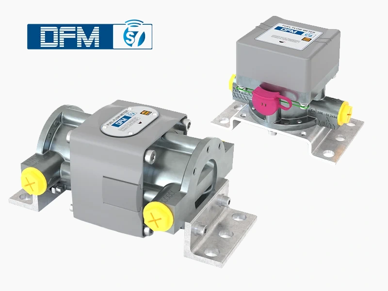 Wireless fuel and oil flow meter